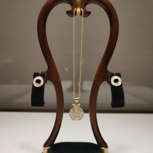 Pendant Necklace